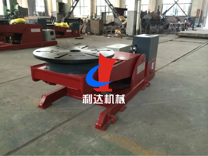 Hydraulic displacement machine